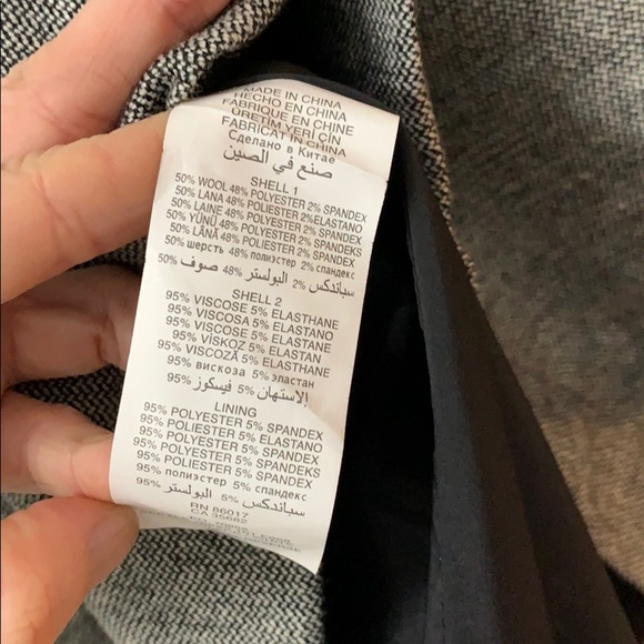 Bebe NWT grey dress with pintuck waist. Size 4 - Picture 4 of 5